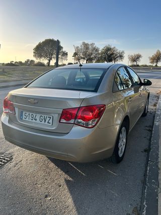 Chevrolet Cruze 2011