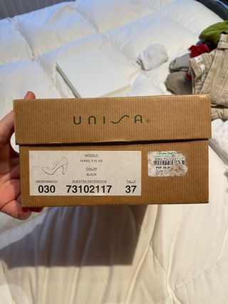 Zapatos de tacón negros de la talla 37