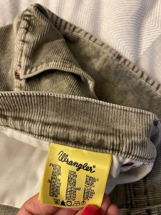 Pantalón Pana Wrangler Talla 54 Beige