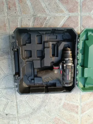 Aparafusadora Parkside Performance 12V