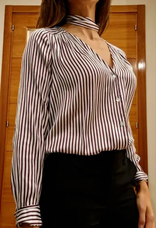 Blusa  con lazada Pedro del Hierro