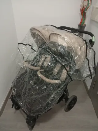 Carro gemelar Niu con funda para lluvia