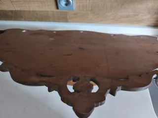 Perchero de madera decorativo