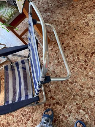 Sedie da spiaggia pieghevoli beige e blu
