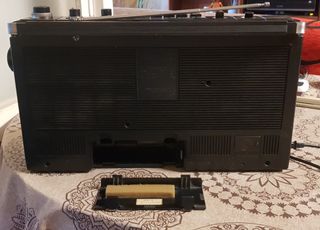 ÚNICO Sanyo M9930K Boombox