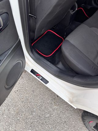 SEAT León FR 2.0 TDI 170cv (2007) – Pack Cupra – T