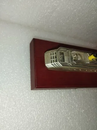 Modellino Costa Pacifica metallo e legno