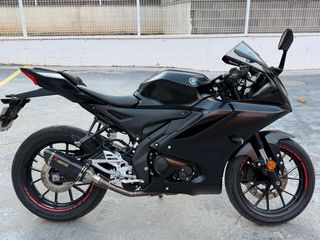 Yamaha YZF R125 Negra 2023