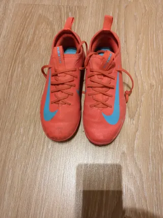 Scarpe da calcio Nike per bambini Taglia X
