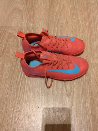 Scarpe da calcio Nike per bambini Taglia X