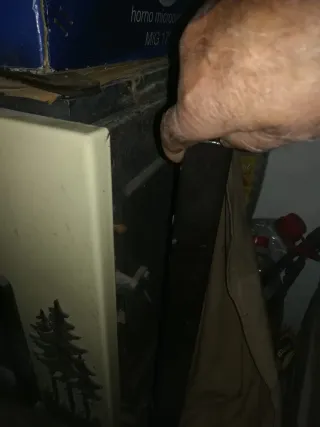 Estufa de leña metal negra y beige