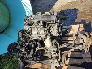 Motor, cambio 5v y subchasis Astra H 1.8 GTC