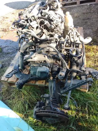 Motor, cambio 5v y subchasis Astra H 1.8 GTC