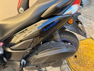 Yamaha Nmax Negra 2023