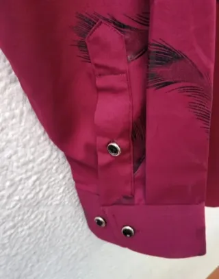 Camisa Mujer Estampada Burdeos