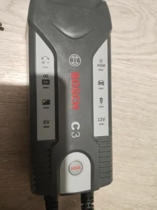 Cargador Baterías Bosch C3