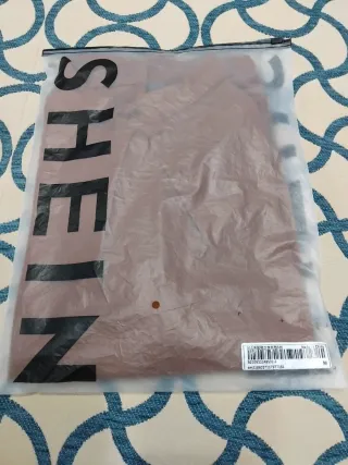 Blusa manga larga marrón nueva