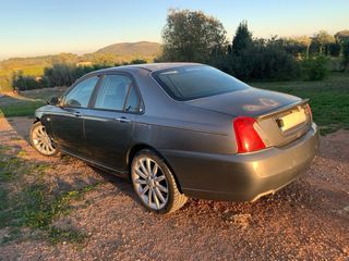 MG ZT 2004