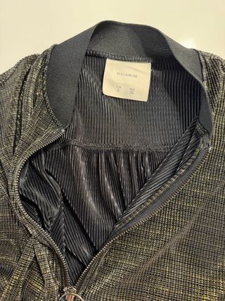 Bomber dorada Pull&Bear