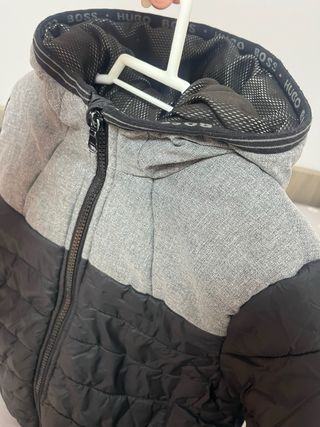 Chaqueta Hugo Boss niño gris y negro