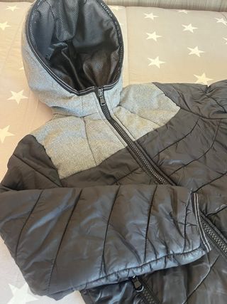 Chaqueta Hugo Boss niño gris y negro