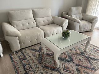 MUEBLES SALÒN, mesas y sillas