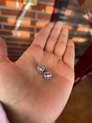 2 Charms Pandora Morado y Turquesa