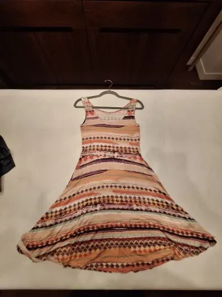 Vestido largo estampado sin mangas