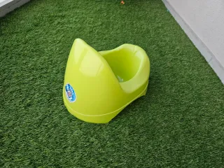 Orinal verde para bebé