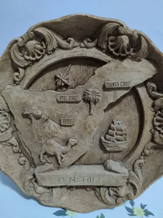 Plato decorativo Tenerife mapa relieve