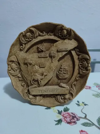 Plato decorativo Tenerife mapa relieve