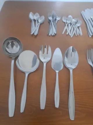 SET CUBERTERÍA 113 PIEZAS ACERO INOX 12 SERVICIOS