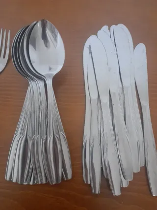 SET CUBERTERÍA 113 PIEZAS ACERO INOX 12 SERVICIOS