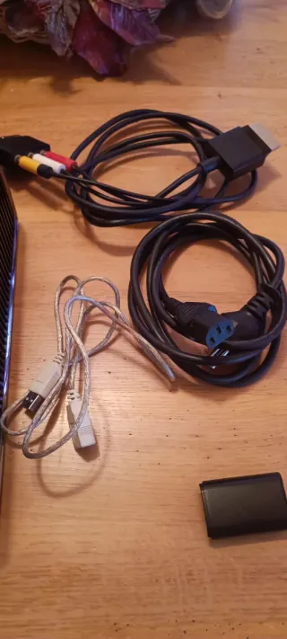 Xbox 360 completa con mando y cables