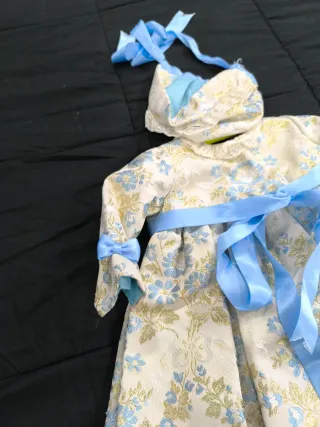 Traje de Fallera con Detalles Florales