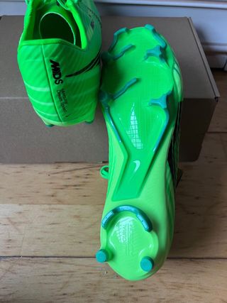 Botas fútbol Nike Mercurial Verdes 43 nuevas