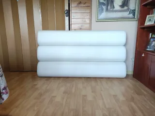 Cabecero blanco de polipiel