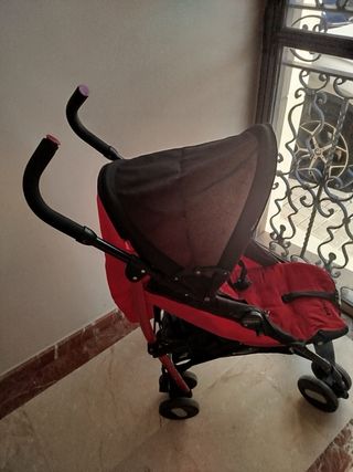 Silla de paseo Chicco plegable roja