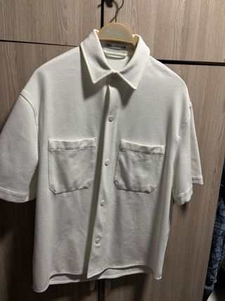 Camisa Zara manga corta blanca