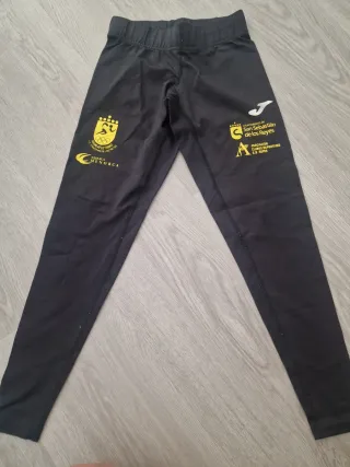 Ropa atletismo niño 8-10 años Club Menorca