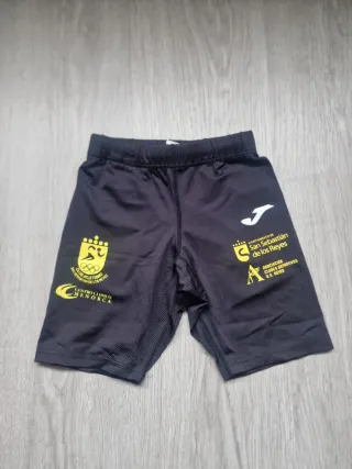 Ropa atletismo niño 8-10 años Club Menorca