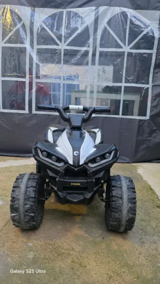 Cuatrimoto infantil con bluetooth