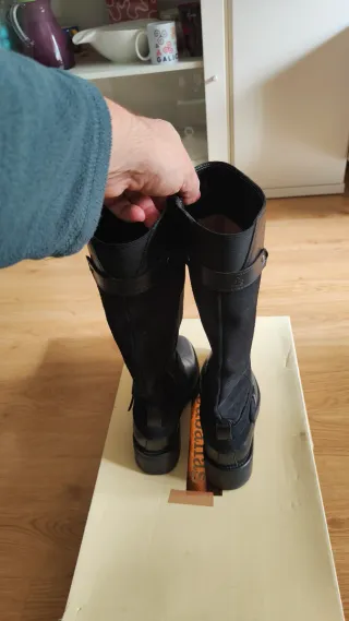 Botas de piel mujer negras