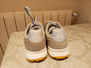 Zapatillas Munich grises