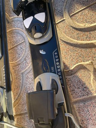 Esquís Salomon Verse 500 160cm + fijaciones.