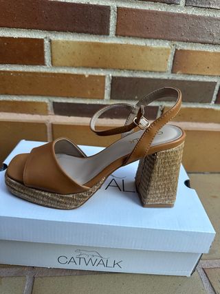 Sandalias Catwalk Marrones