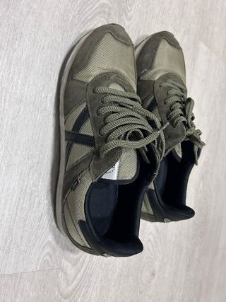 Zapatillas Munich MASSANA 433 Verdes y Negras.