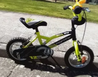 Bicicleta Monty 12 niño. Para niños de 2 a 5 años.