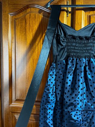 Vestido fiesta lunares azul y negro