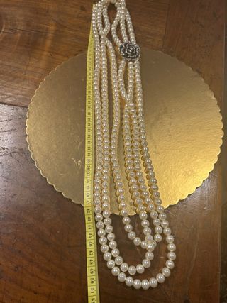 Collana perle tre fili con fiore t